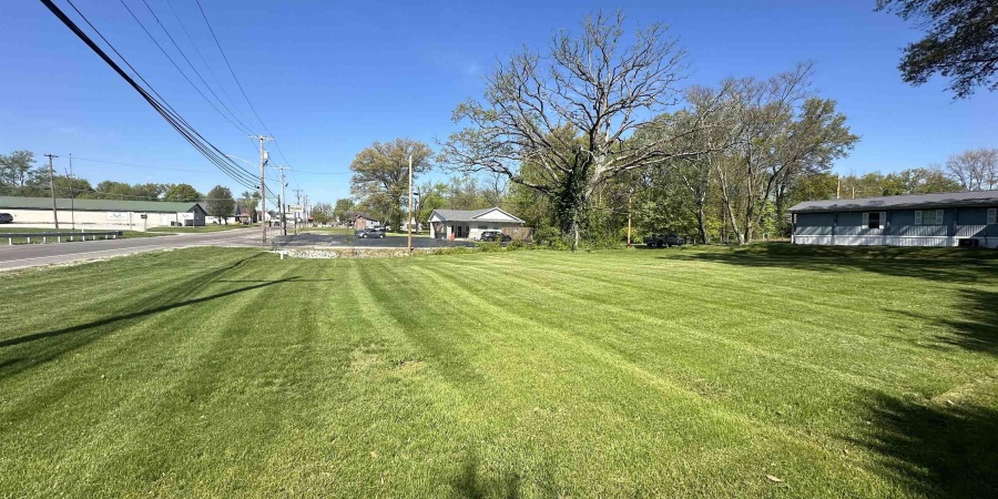 000 NW A Street, Linton, Indiana 47441,MLS,202414111