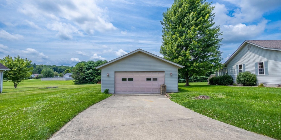 185 Maple Run Estates Drive, Springville, Indiana 47462,MLS,202427396