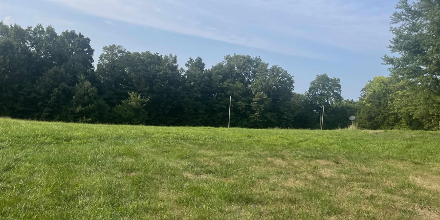 2358 Meridian Rd, Mitchell, Indiana 47446,MLS,202427954