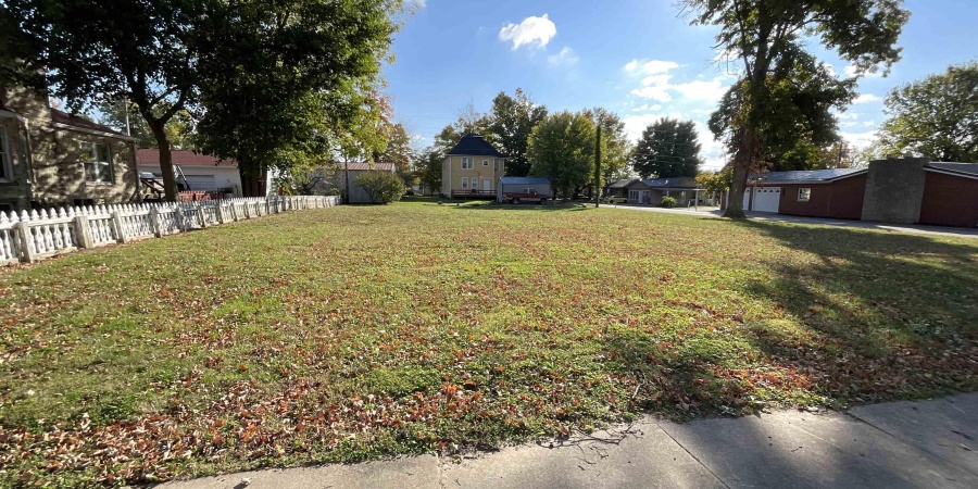 208 N Washington Street, Spencer, Indiana 47460-1442,MLS,202439994