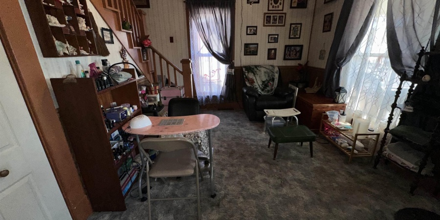 2113 WASHINGTON AVE, Bedford, Indiana 47421,MLS,202447740