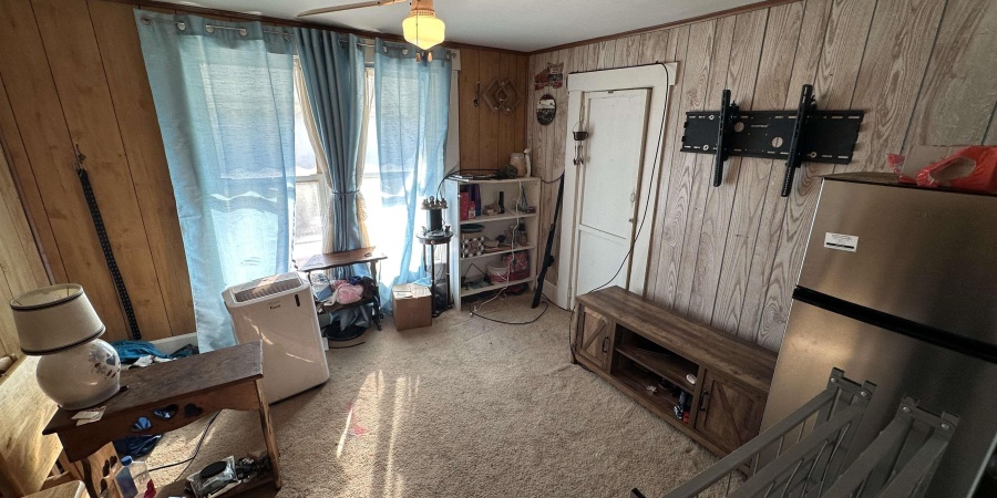 2113 WASHINGTON AVE, Bedford, Indiana 47421,MLS,202447740