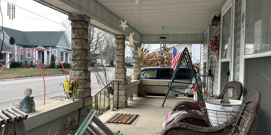 2113 WASHINGTON AVE, Bedford, Indiana 47421,MLS,202447740