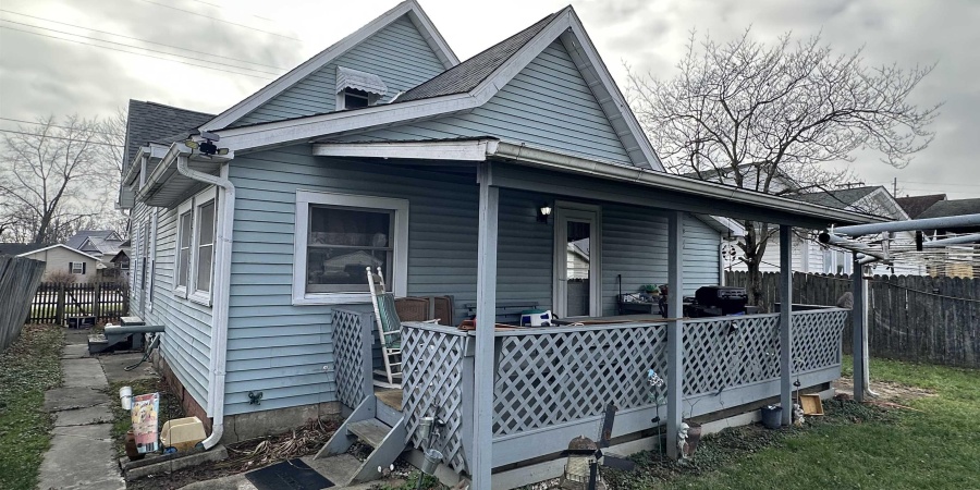 2113 WASHINGTON AVE, Bedford, Indiana 47421,MLS,202447740