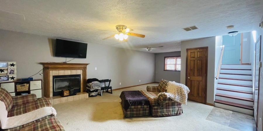 625 Lantern Lane, Ellettsville, Indiana 47429,MLS,202500052
