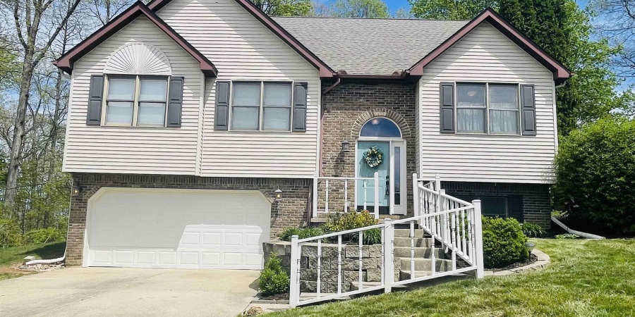 625 Lantern Lane, Ellettsville, Indiana 47429,MLS,202500052
