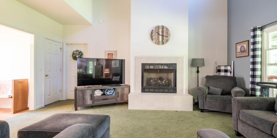 2599 E Clarkway Drive, Bloomington, Indiana 47401,MLS,202500310