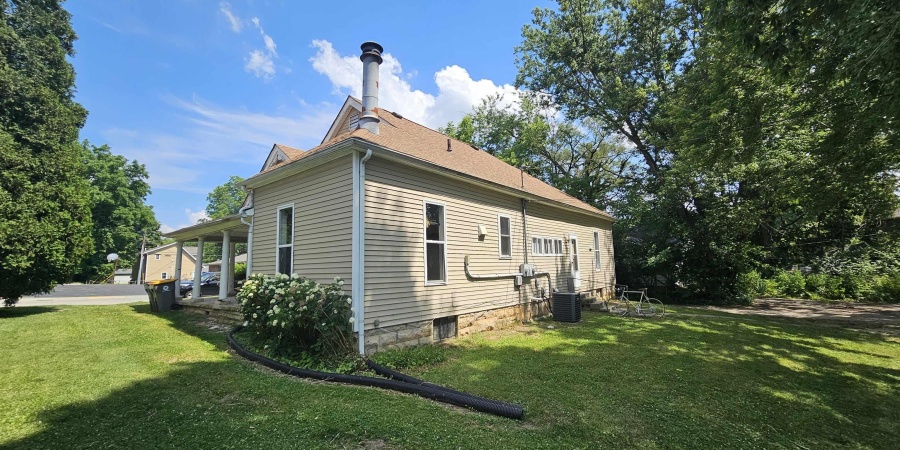 614 S Lincoln Street, Bloomington, Indiana 47401,MLS,202421989