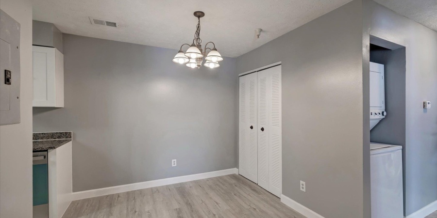 3230 E John Hinkle Place, Bloomington, Indiana 47408,MLS,202501190