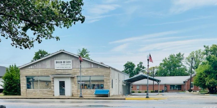 815 W Main Street, Mitchell, Indiana 47446,MLS,202426094