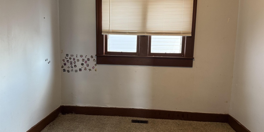 1903 H St, Bedford, Indiana 47421,MLS,202503070