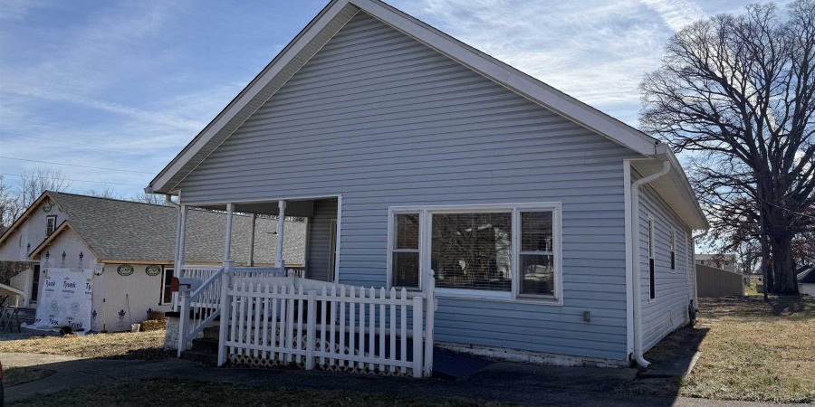 1310 2nd Street, Bedford, Indiana 47421,MLS,202504346