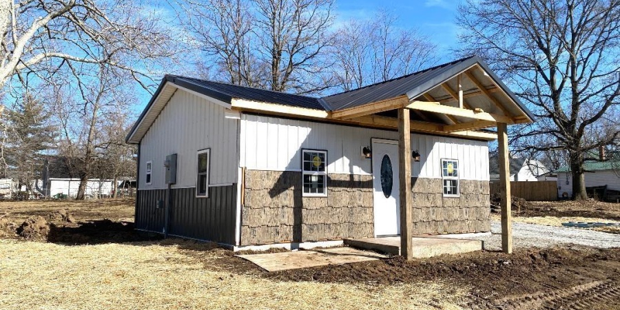 624 S Levy Street, Jasonville, Indiana 47438,MLS,202505044