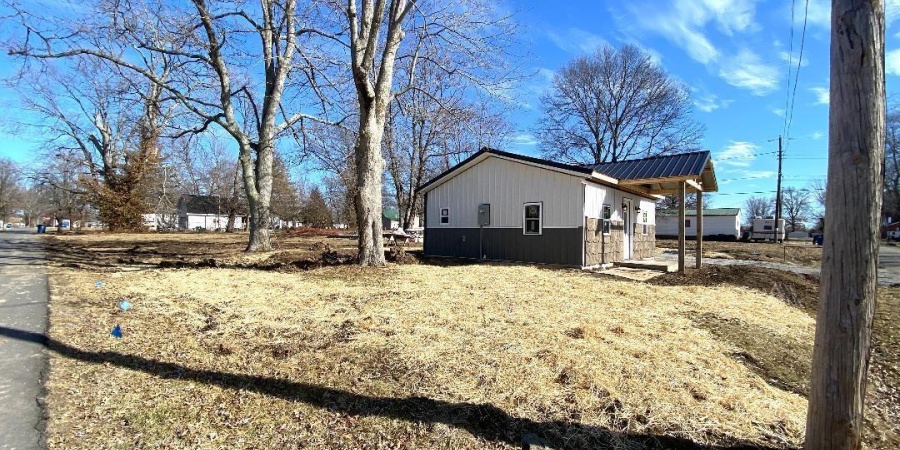 624 S Levy Street, Jasonville, Indiana 47438,MLS,202505044