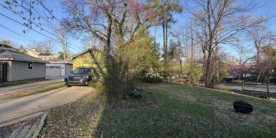 520 S Eagleson Avenue, Bloomington, Indiana 47401,MLS,202505182