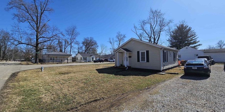 2214 E 7th Street, Bloomington, Indiana 47408,MLS,202506100