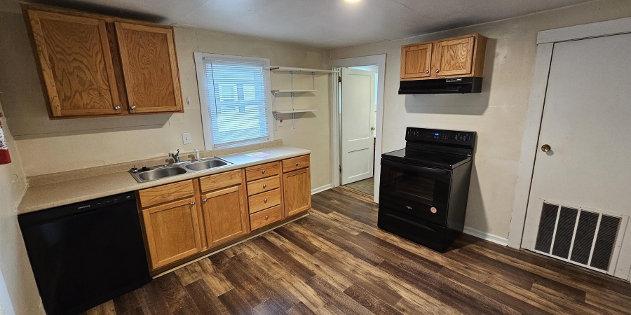 2214 E 7th Street, Bloomington, Indiana 47408,MLS,202506100