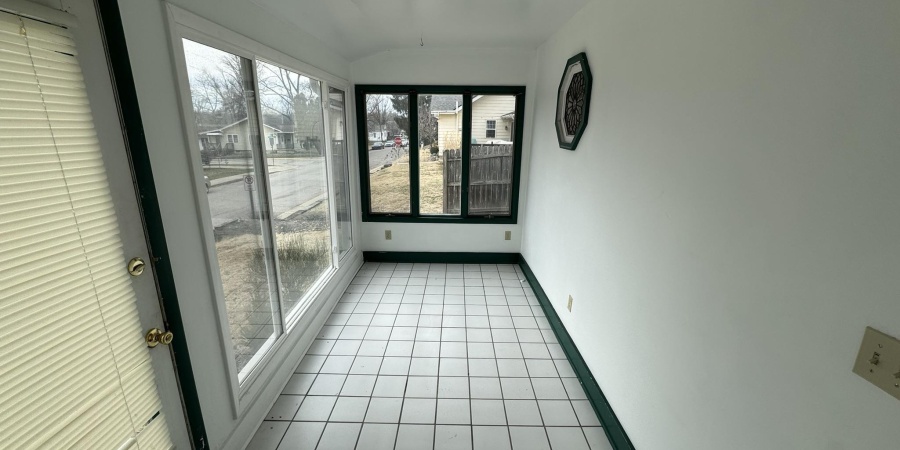 305 E 1st Street, Bloomington, Indiana 47401-4719,MLS,202507047