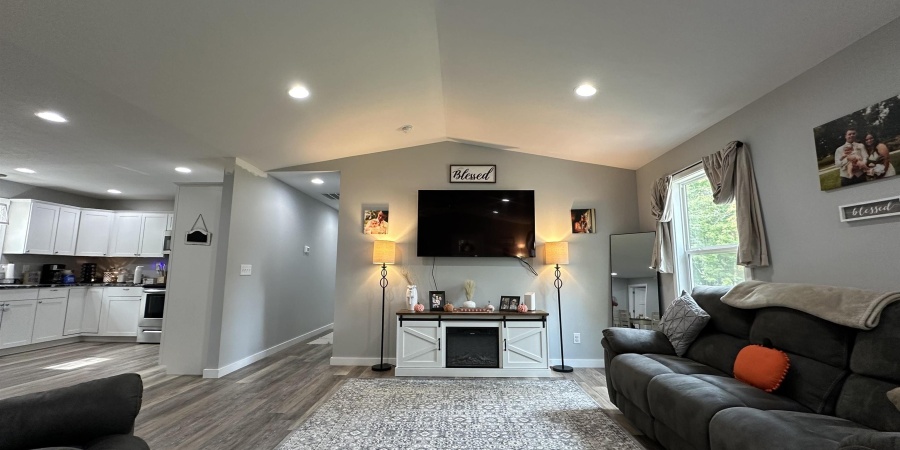 58 SHERWOOD LANE, Bedford, Indiana 47421,MLS,202507449