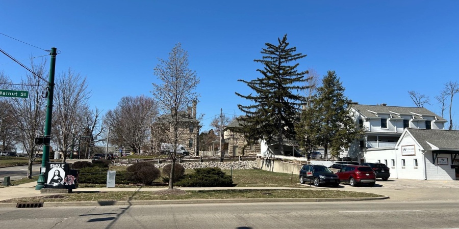 411-441, 432-444 S College Ave and S Walnut St, Bloomington, Indiana 47403,MLS,202507793