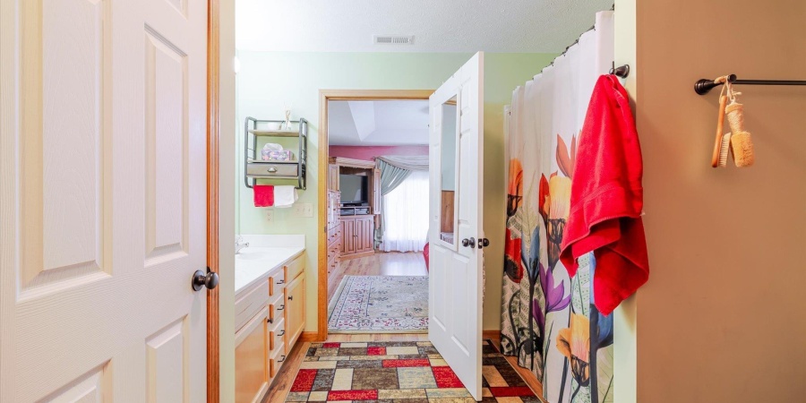1147 W Sugarberry Court, Bloomington, Indiana 47404,MLS,202508006