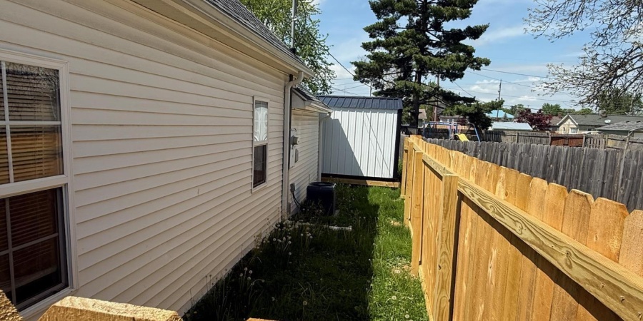 1617 6th Street, Bedford, Indiana 47421,MLS,202512474