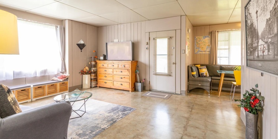 1901 E Maxwell Lane, Bloomington, Indiana 47401,MLS,202512841