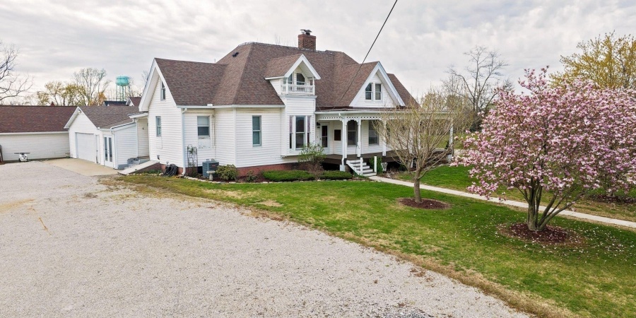 403 W Main Street, Worthington, Indiana 47471,MLS,202513707