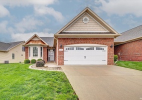 878 W Baywood Drive, Bloomington, Indiana 47403-4820,MLS,202513767