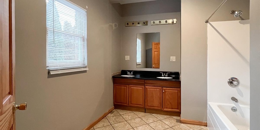 3891 E Regents Circle, Bloomington, Indiana 47401,MLS,202513982