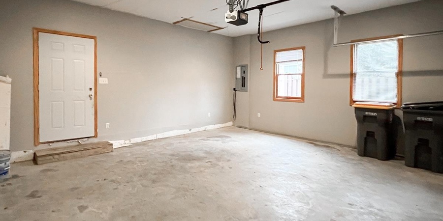 3891 E Regents Circle, Bloomington, Indiana 47401,MLS,202513982