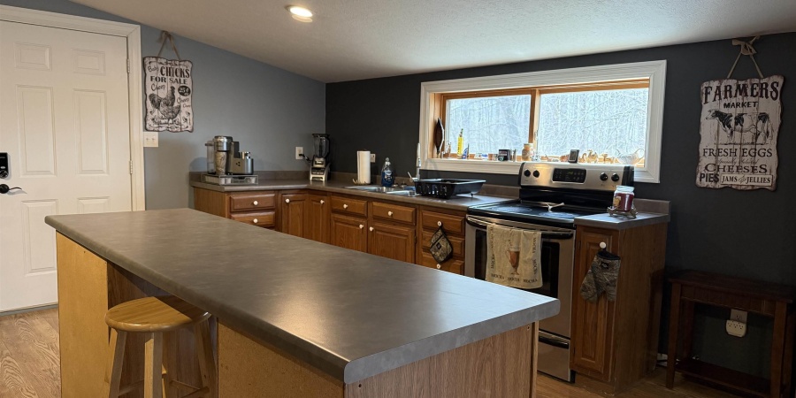 8693 E Willow Rd, Bloomfield, Indiana 47424,MLS,202514113