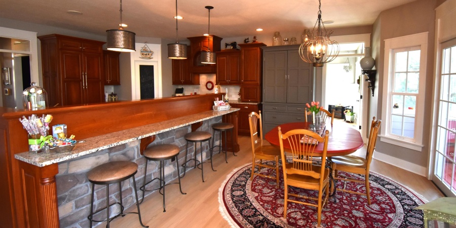 1462 E Commander Court, Bloomington, Indiana 47401,MLS,202514309