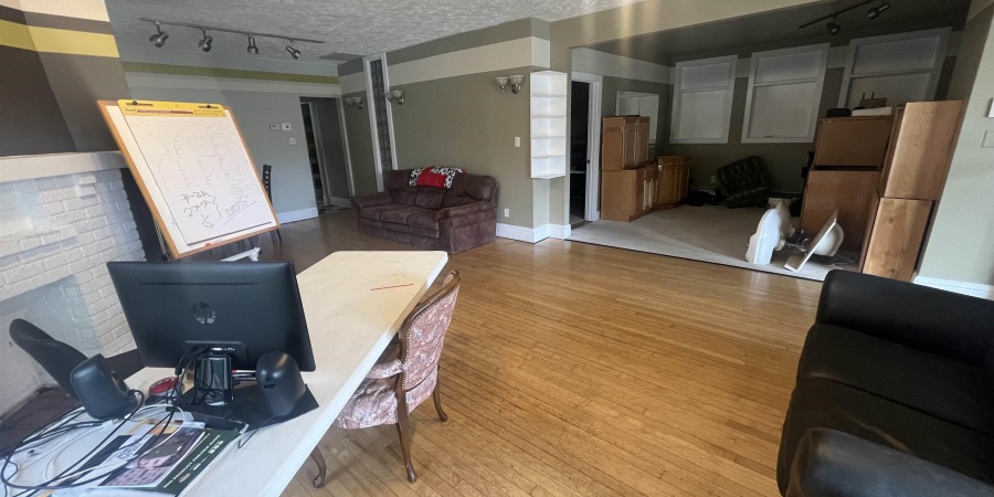 402 W 6th Street, Bloomington, Indiana 47404,MLS,202514586
