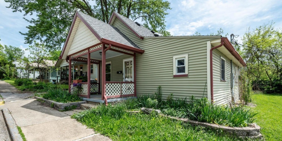 1223 W 7th Street, Bloomington, Indiana 47404,MLS,202514767