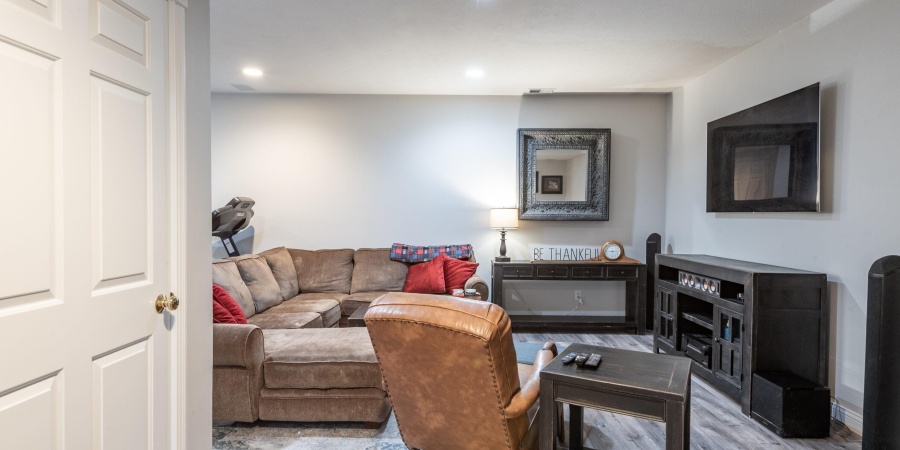 2711 S Silver Creek Drive, Bloomington, Indiana 47401,MLS,202514900