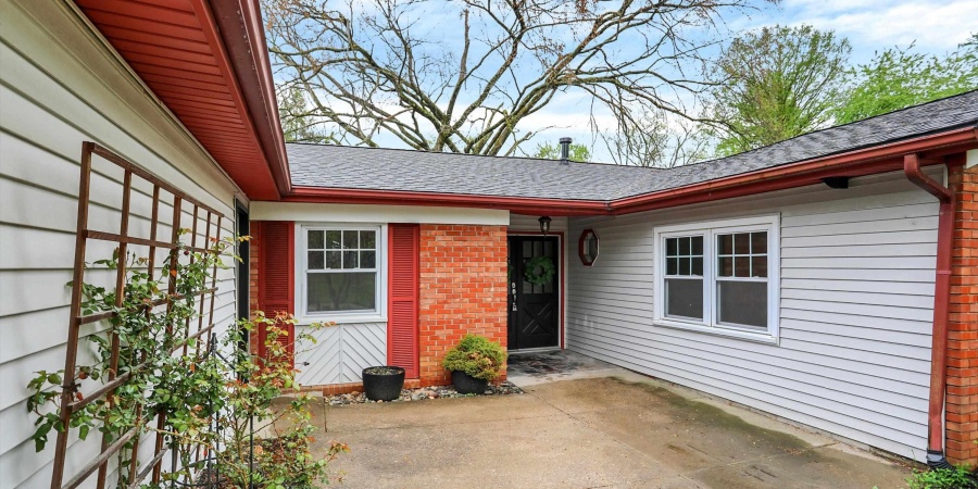 3629 S Bainbridge Drive, Bloomington, Indiana 47401,MLS,202514904