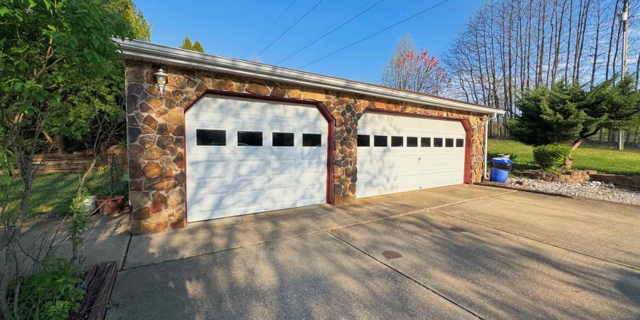 966 Peerless Road, Bedford, Indiana 47421,MLS,202514994