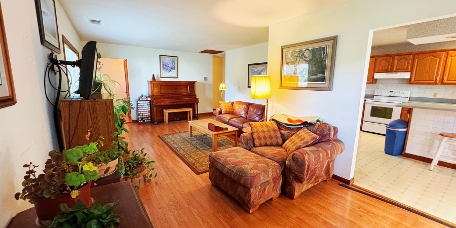 966 Peerless Road, Bedford, Indiana 47421,MLS,202514994