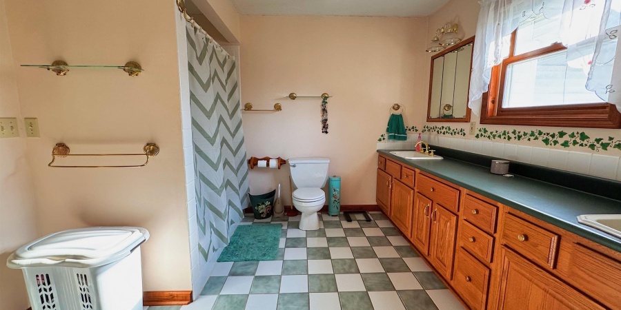 966 Peerless Road, Bedford, Indiana 47421,MLS,202514994