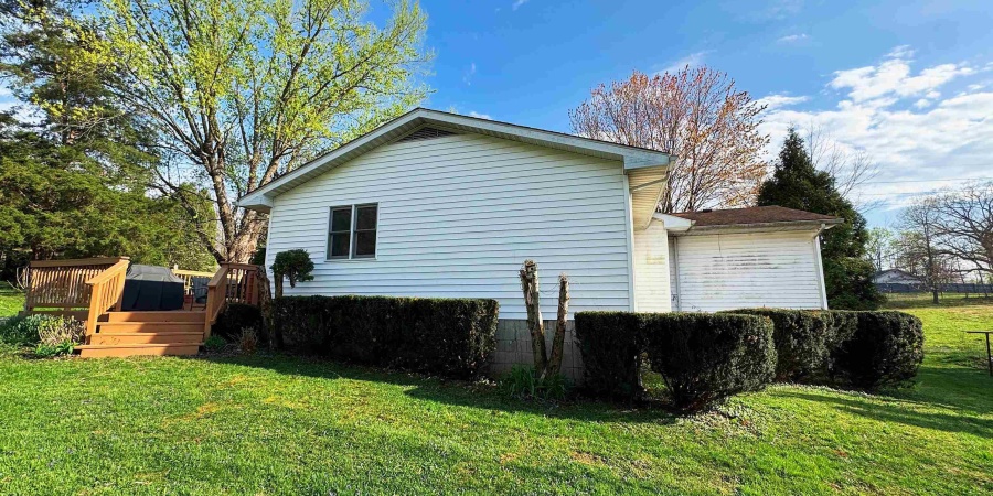 966 Peerless Road, Bedford, Indiana 47421,MLS,202514994