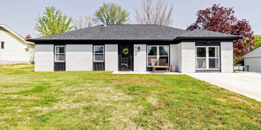 3702 W Stafford Drive, Bloomington, Indiana 47403,MLS,202515347