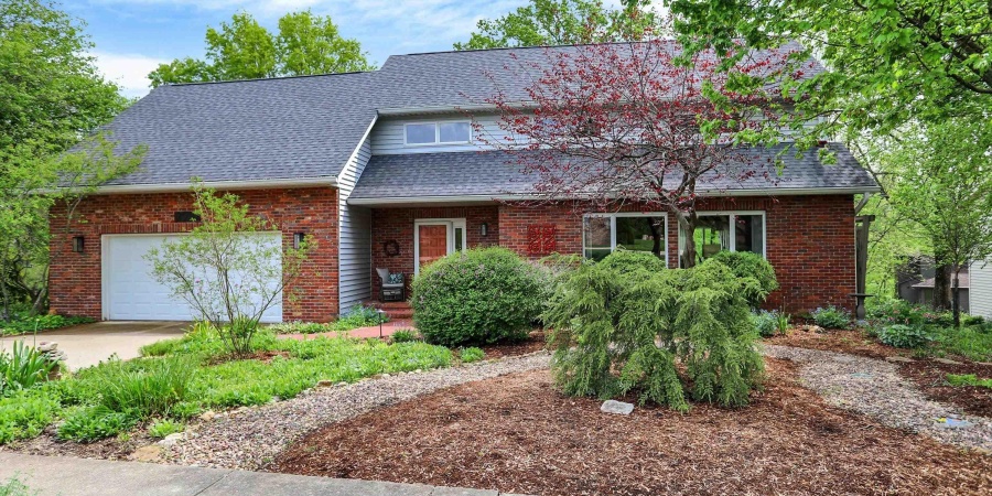 2910 E Winston Street, Bloomington, Indiana 47401,MLS,202515452