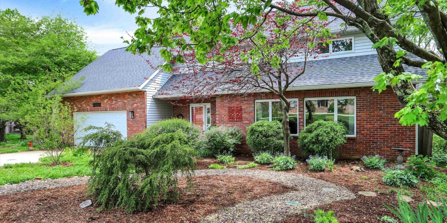 2910 E Winston Street, Bloomington, Indiana 47401,MLS,202515452