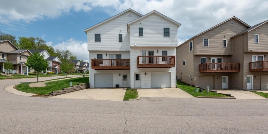 2567 S Flat Rock Road, Bloomington, Indiana 47403,MLS,202515460
