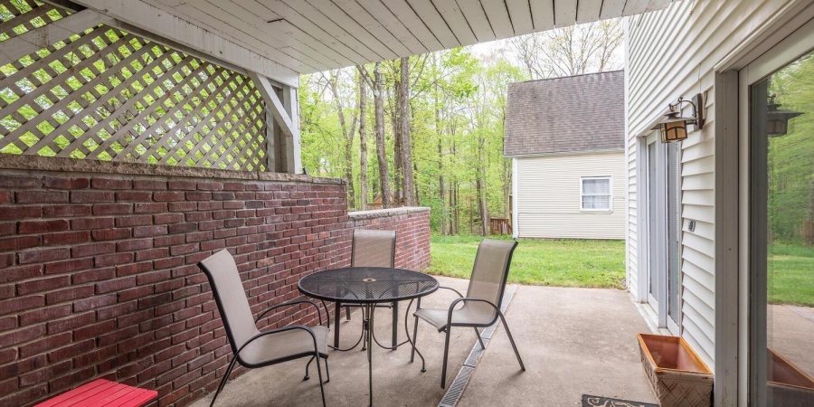 2208 E Autumn Drive, Bloomington, Indiana 47401,MLS,202515462