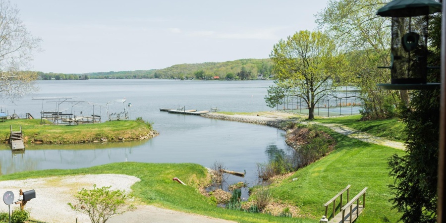 8015 N Lakeview Drive, Unionville, Indiana 47468,MLS,202515528