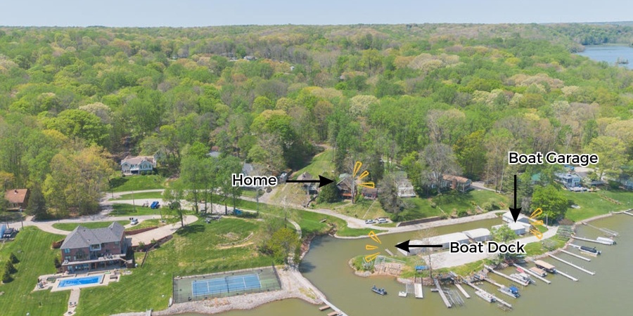 8015 N Lakeview Drive, Unionville, Indiana 47468,MLS,202515528
