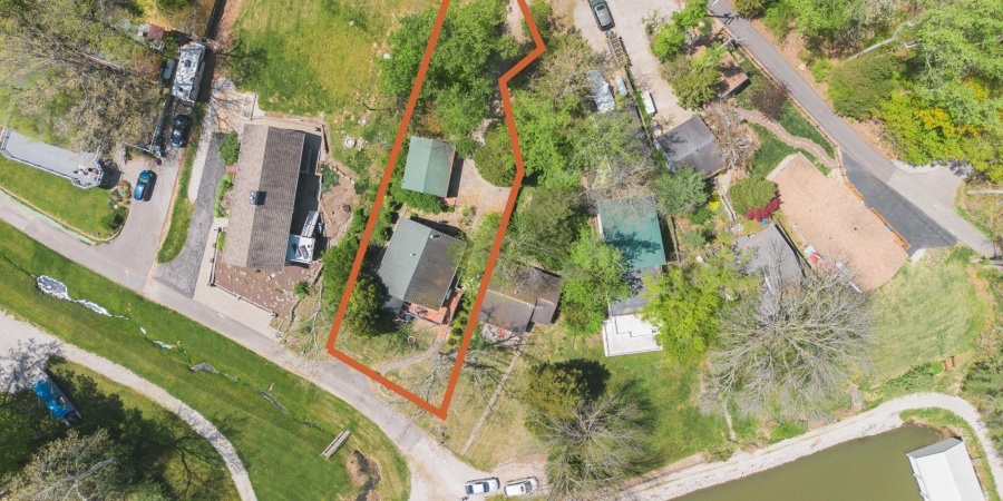 8015 N Lakeview Drive, Unionville, Indiana 47468,MLS,202515528
