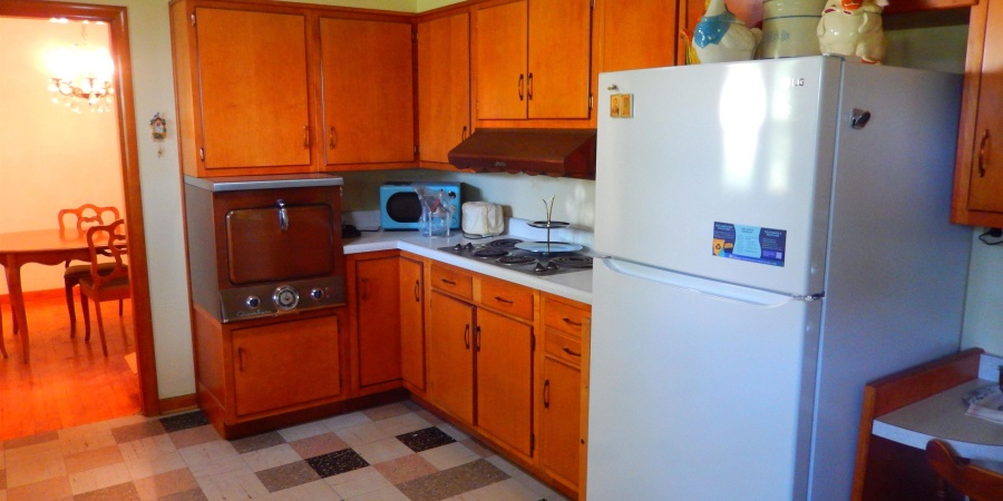 301 E Glendora Drive, Bloomington, Indiana 47408,MLS,202515564
